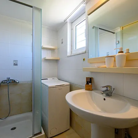 Ridomo Sea View Villa *